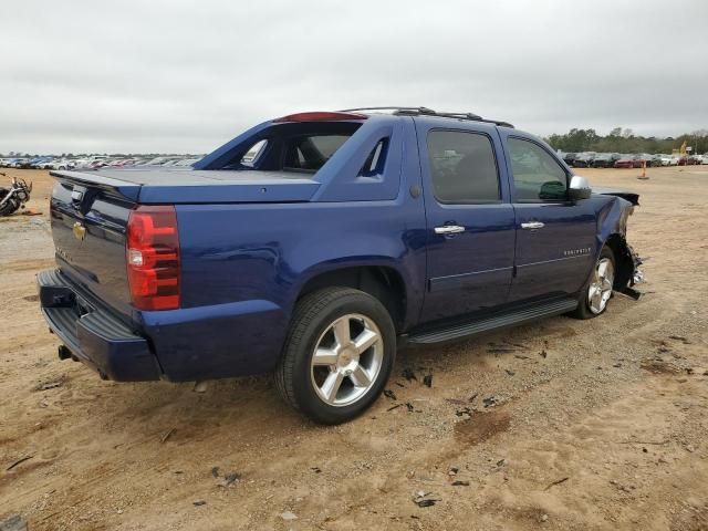 2013 Chevrolet Avalanche LT