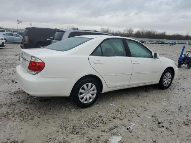 2005 Toyota Camry LE