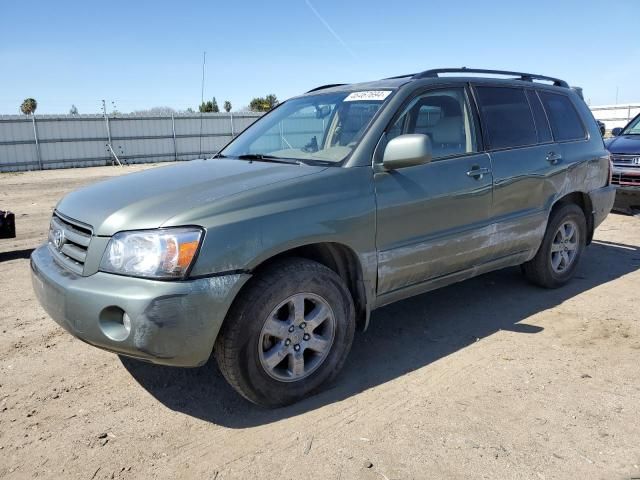 2004 Toyota Highlander Base