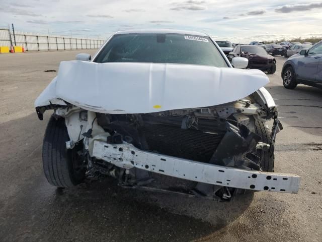 2015 Dodge Charger SE