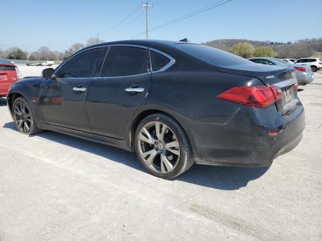 2015 Infiniti Q70 3.7