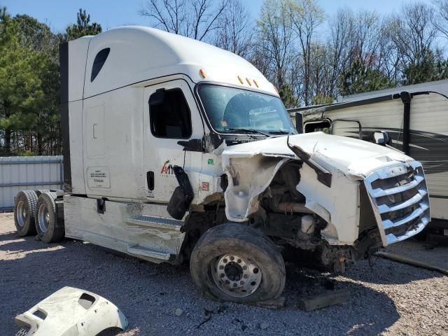 2019 Freightliner Cascadia 126