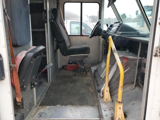 2001 Ford Econoline E350 Super Duty Stripped Chassis