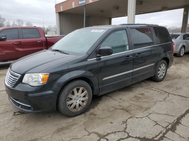 2012 Chrysler Town & Country Touring