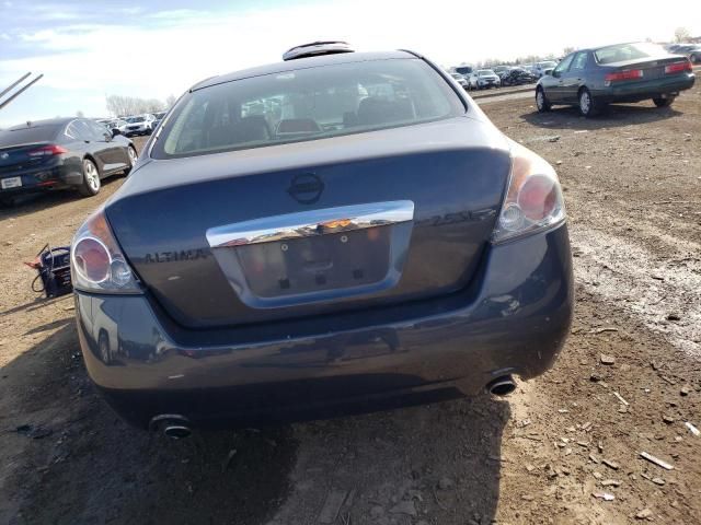 2010 Nissan Altima Base