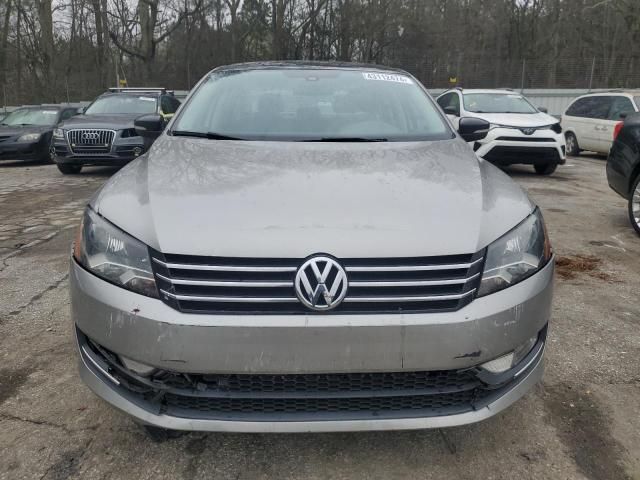 2014 Volkswagen Passat SE