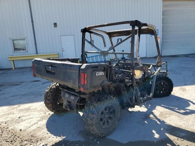 2023 Can-Am Defender HD9