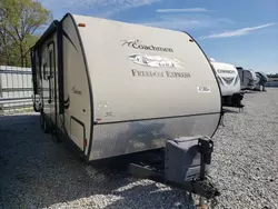 Camiones salvage sin ofertas aún a la venta en subasta: 2016 Wildwood Coachmen