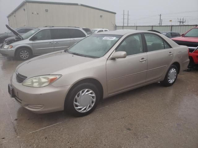 2004 Toyota Camry LE