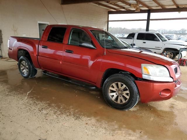 2008 Mitsubishi Raider LS