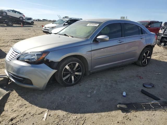 2013 Chrysler 200 LX