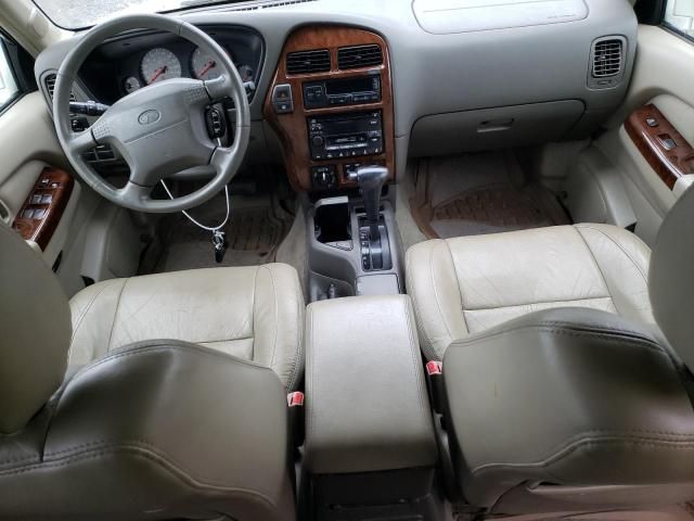 1999 Infiniti QX4