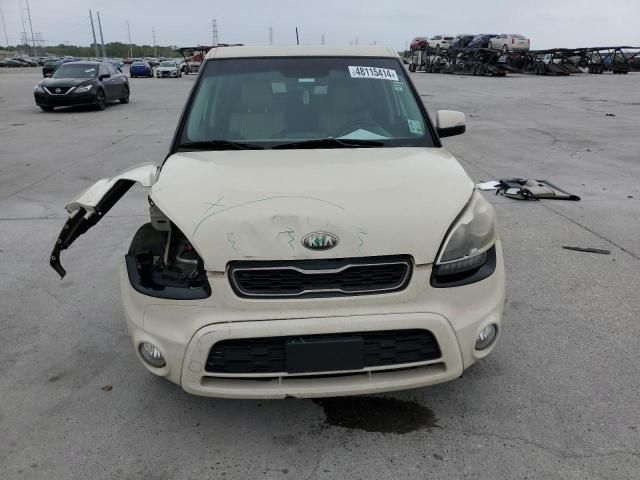 2013 KIA Soul +