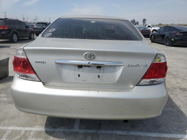 2005 Toyota Camry LE