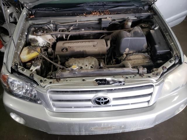 2004 Toyota Highlander