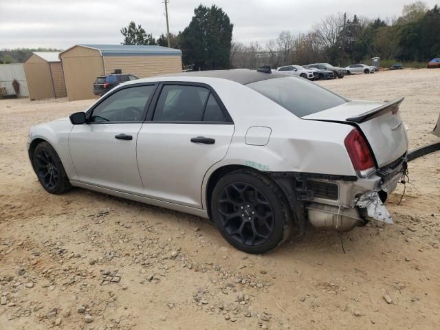 2019 Chrysler 300 Touring