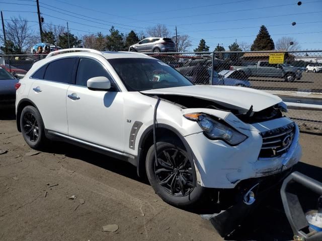 2016 Infiniti QX70