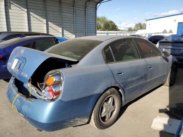 2003 Nissan Altima Base