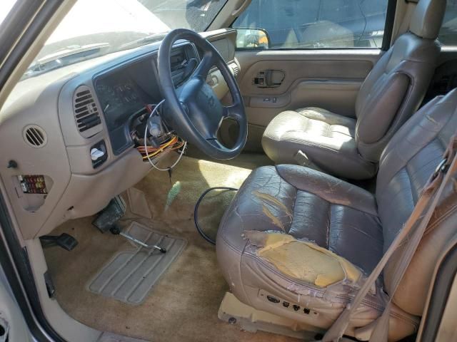 1999 Chevrolet Suburban C1500