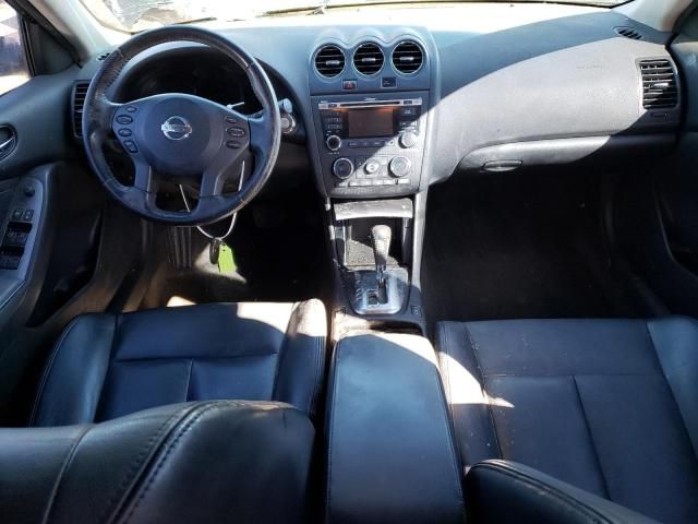 2010 Nissan Altima Base