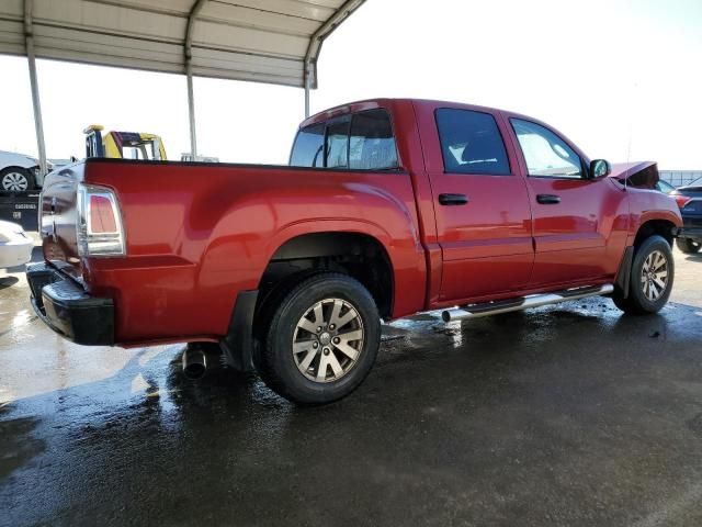 2007 Mitsubishi Raider LS