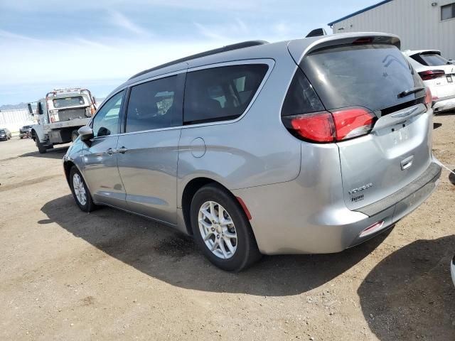 2021 Chrysler Voyager LXI