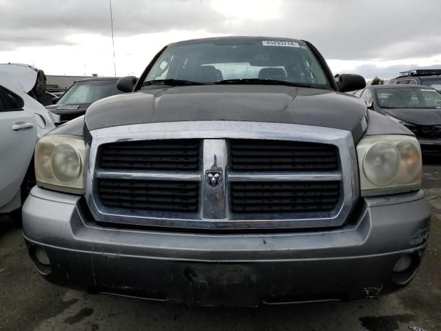 2006 Dodge Dakota Quad SLT