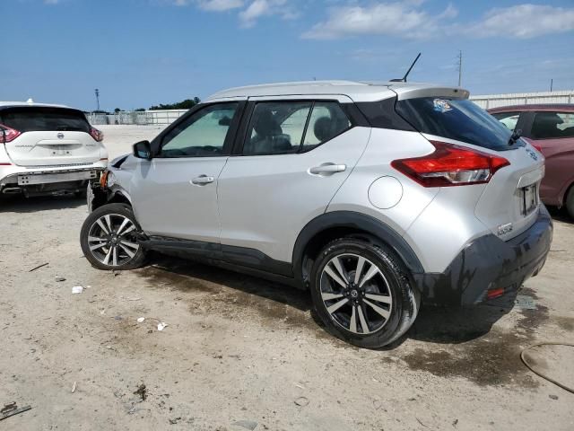 2019 Nissan Kicks S