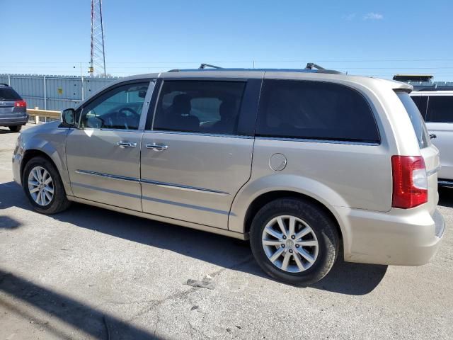 2015 Chrysler Town & Country Limited Platinum