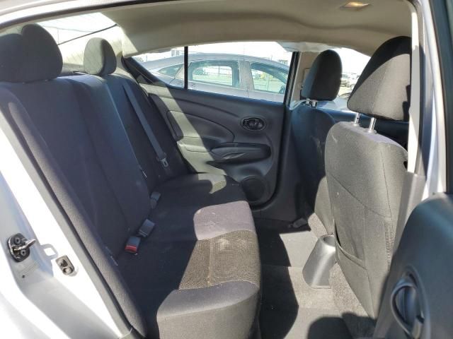 2012 Nissan Versa S