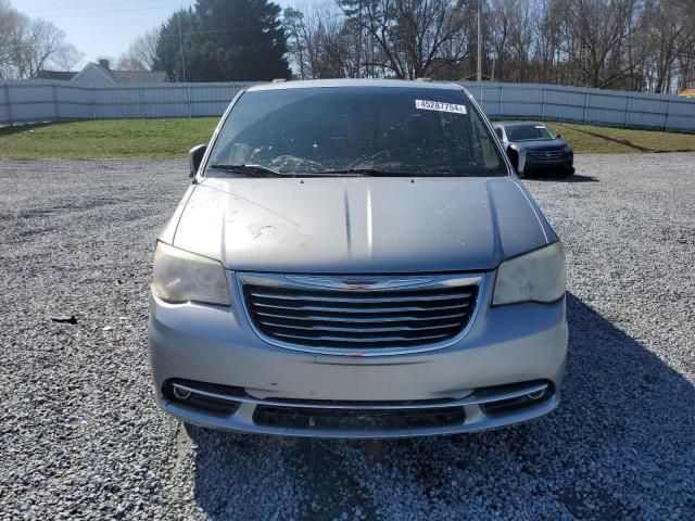 2014 Chrysler Town & Country Touring