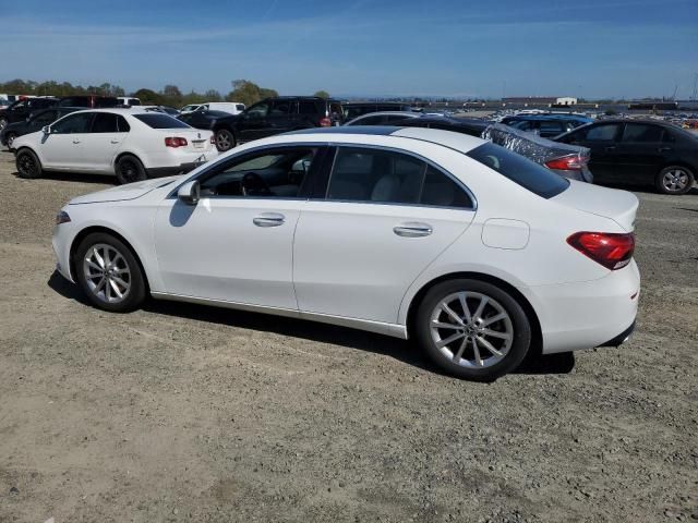 2019 Mercedes-Benz A 220