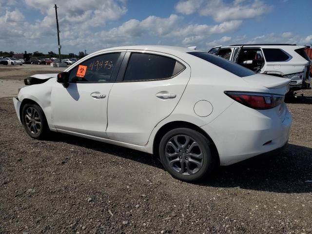 2019 Toyota Yaris L