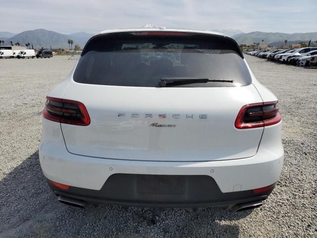 2018 Porsche Macan