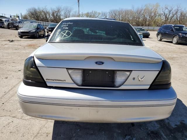 2002 Ford Crown Victoria LX