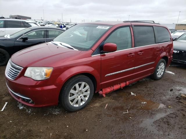 2014 Chrysler Town & Country Touring