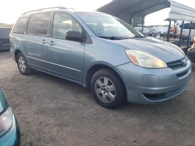 2005 Toyota Sienna CE