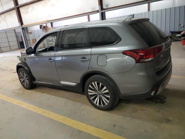 2020 Mitsubishi Outlander SE