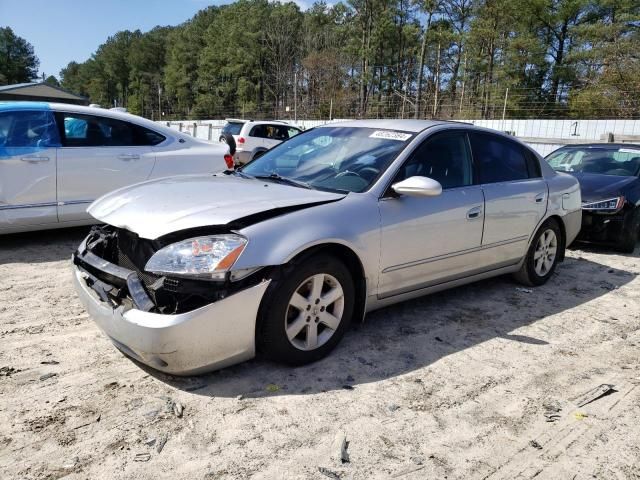 2004 Nissan Altima Base