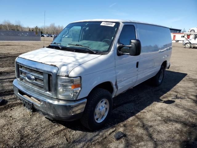 2013 Ford Econoline E350 Super Duty Van