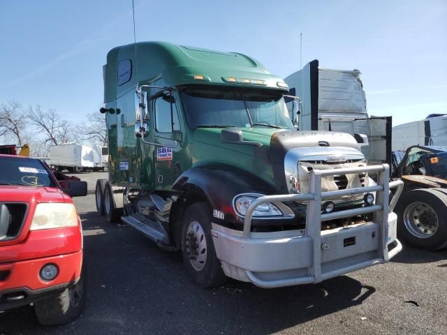 2005 Freightliner Conventional Columbia