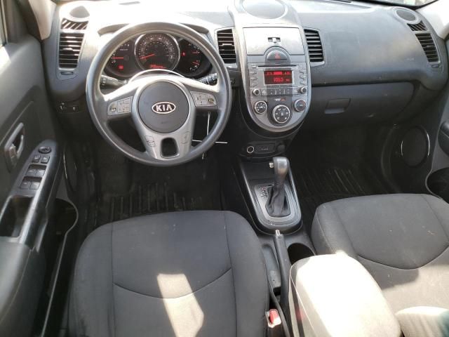 2011 KIA Soul +