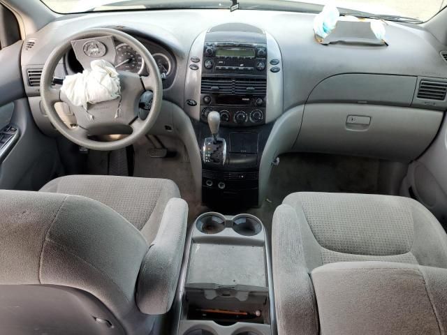 2008 Toyota Sienna CE