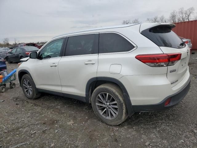 2019 Toyota Highlander SE