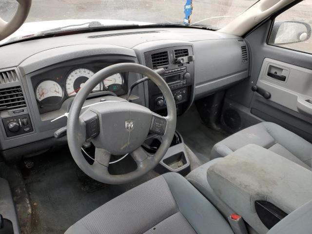 2005 Dodge Dakota ST