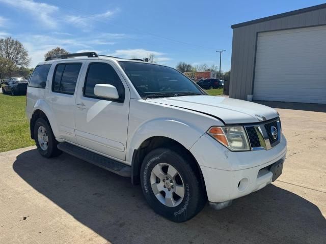 2006 Nissan Pathfinder LE