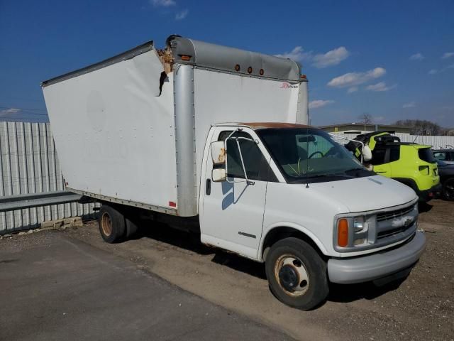 2001 Chevrolet Express Cutaway G3500