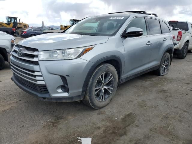 2019 Toyota Highlander LE