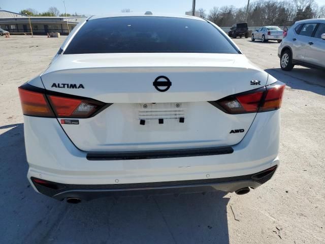 2022 Nissan Altima SR