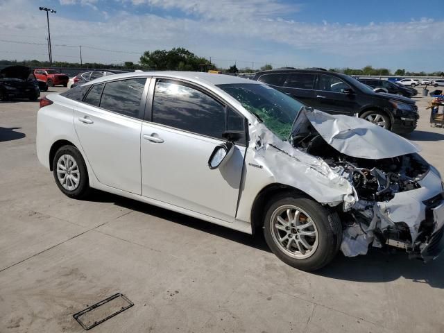 2022 Toyota Prius Night Shade